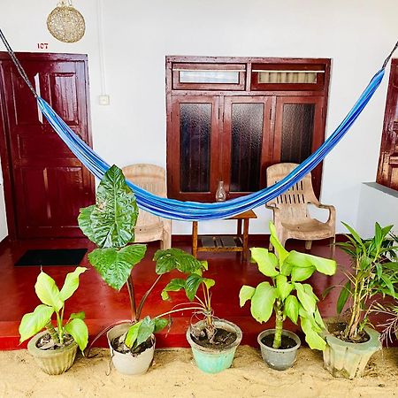 Tropicana Home Stay Arugam Kudah Eksteriør bilde