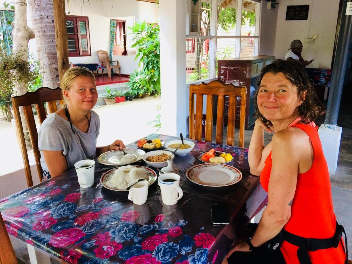 Tropicana Home Stay Arugam Kudah Eksteriør bilde